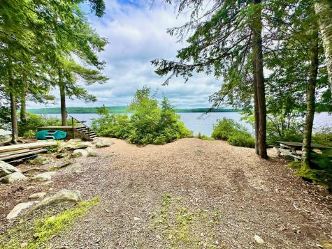 52 Main Road Chesterville ME 04938