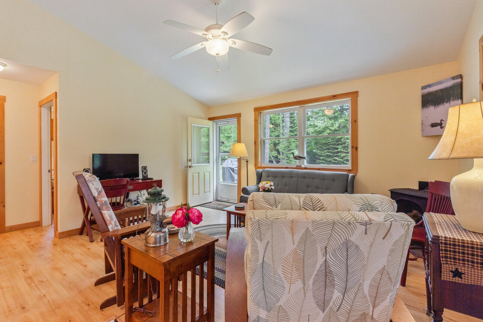 52 Main Road Chesterville ME 04938
