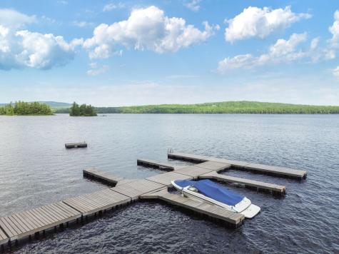 52 Main Road Chesterville ME 04938