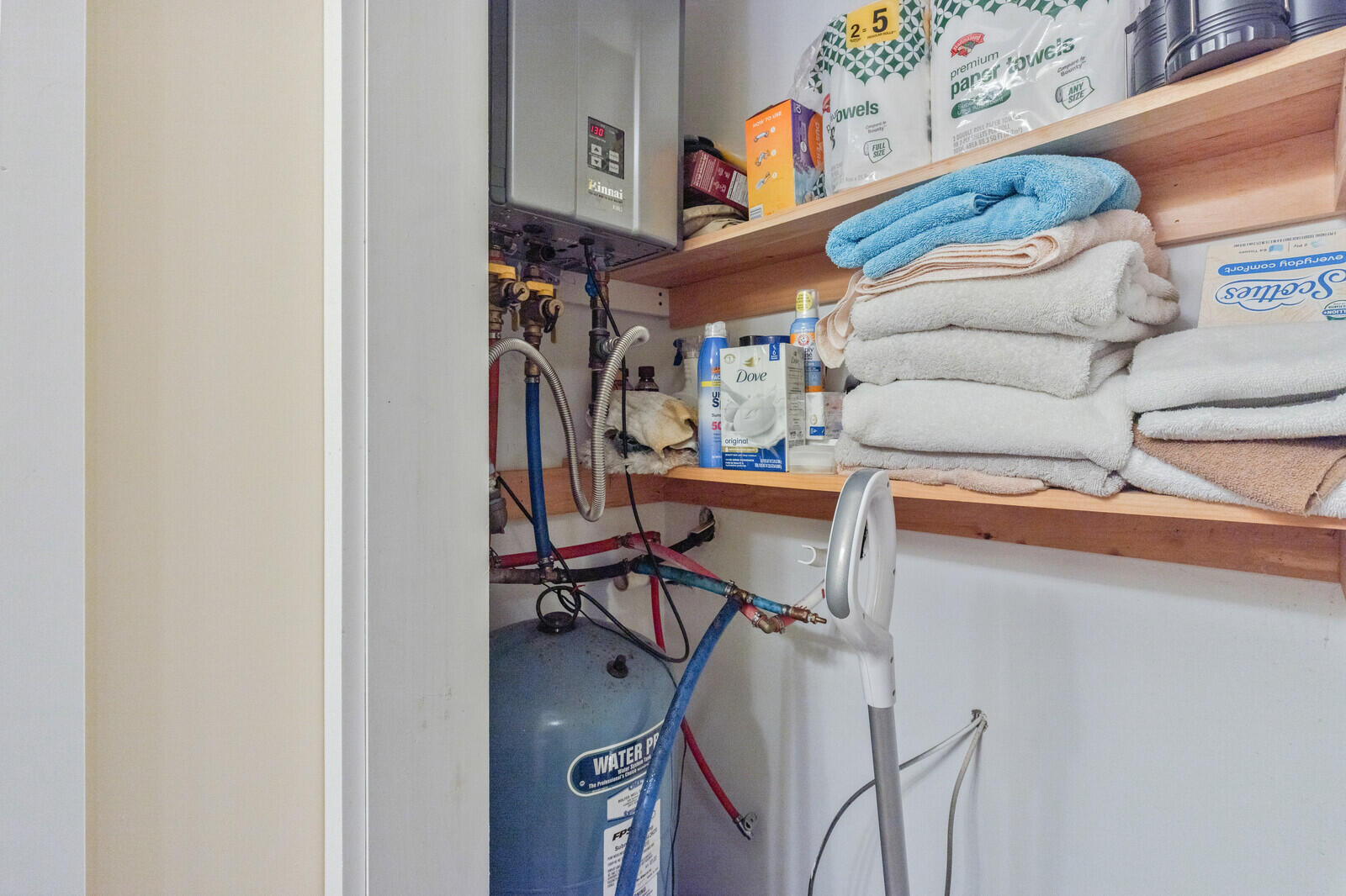 52 Main Road Chesterville ME 04938