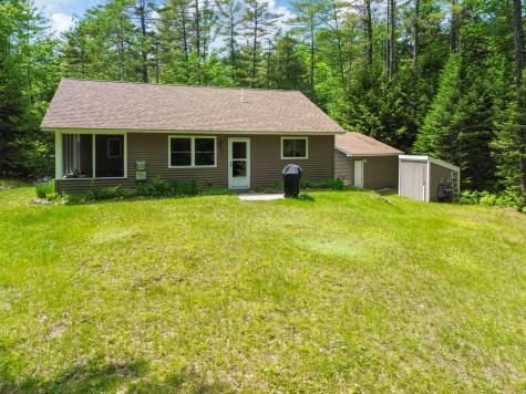 52 Main Road Chesterville ME 04938