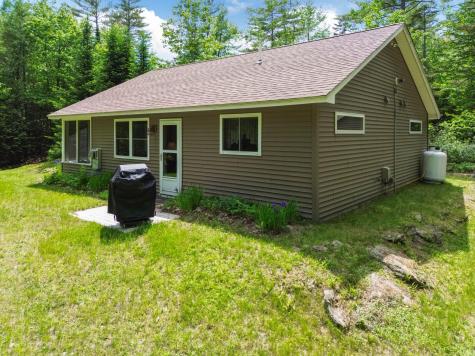 52 Main Road Chesterville ME 04938