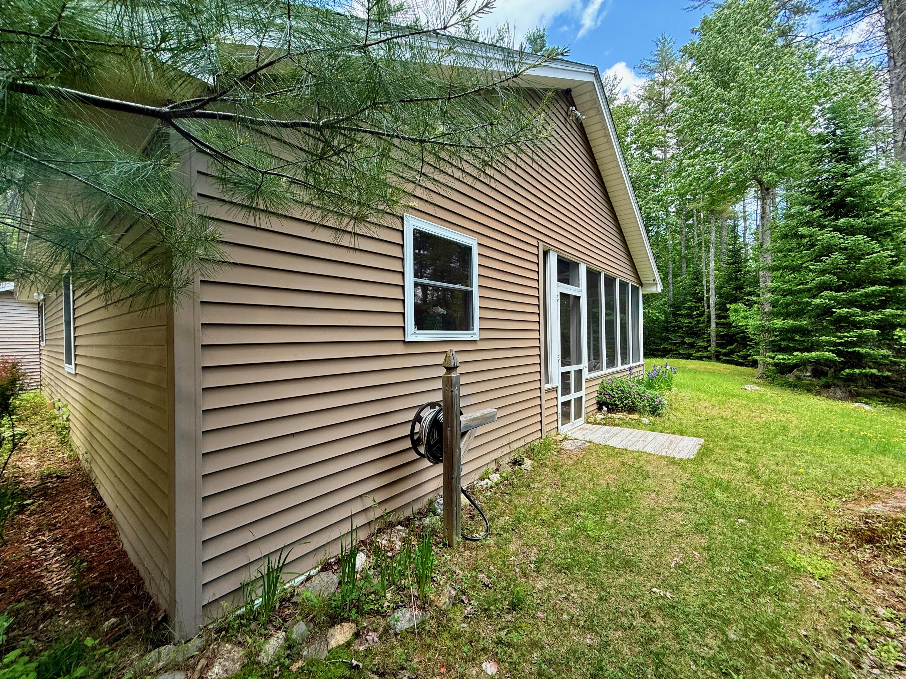 52 Main Road Chesterville ME 04938