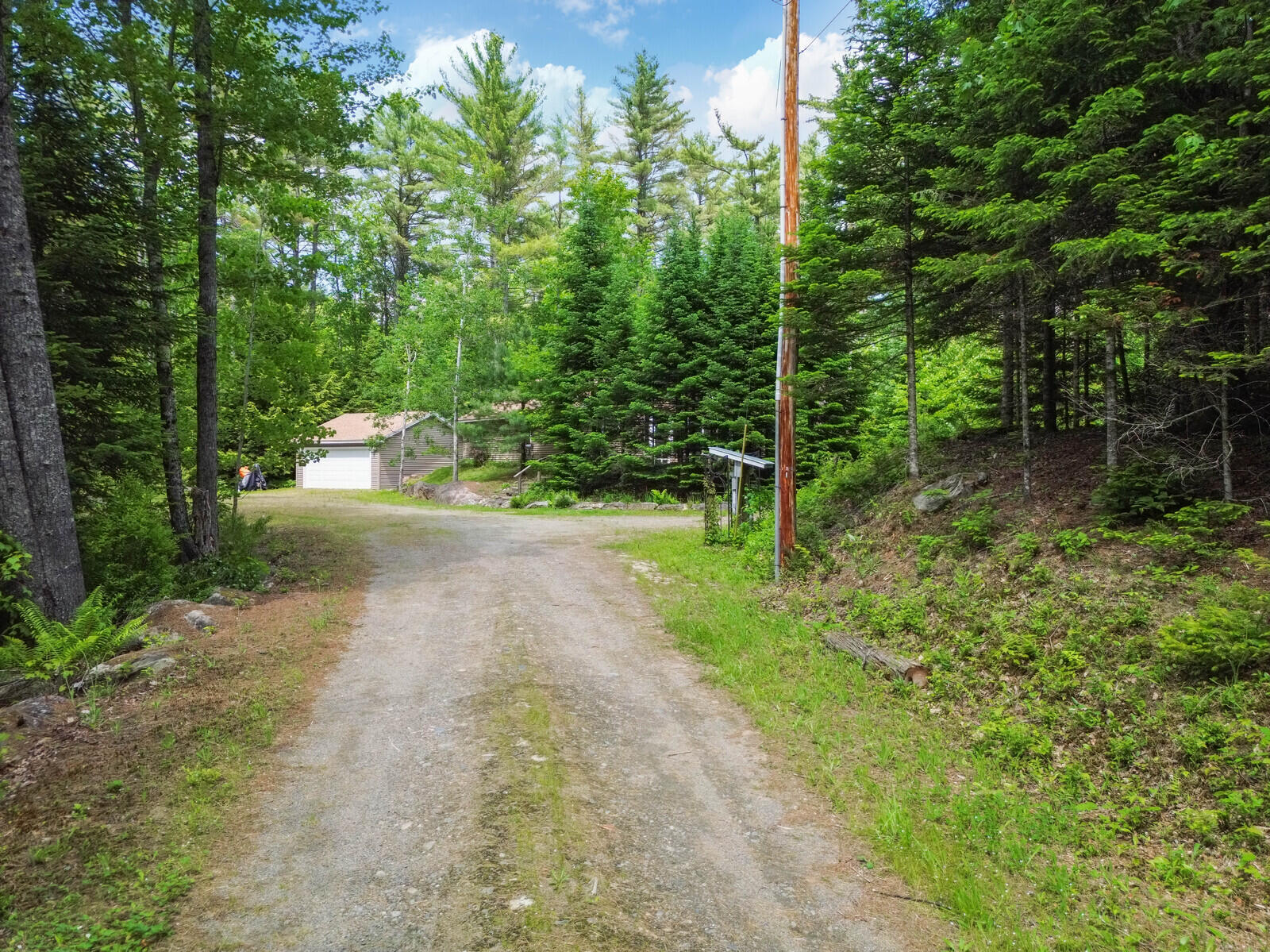 52 Main Road Chesterville ME 04938