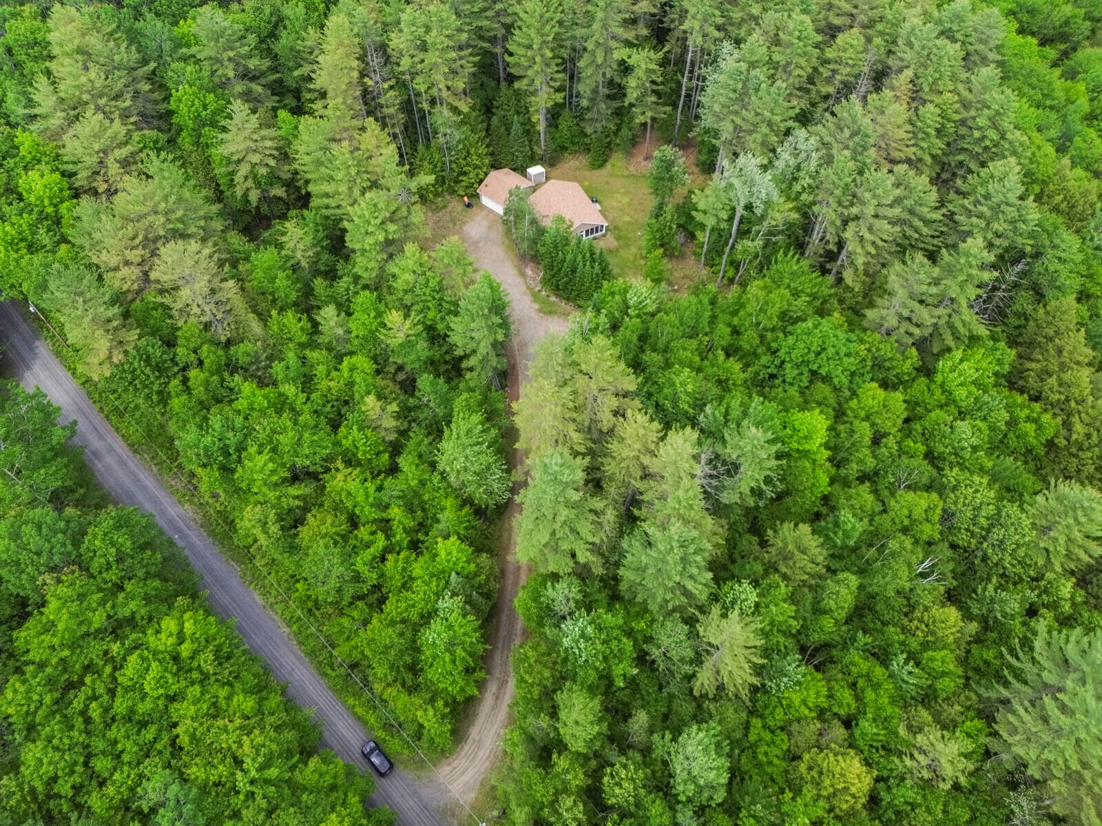 52 Main Road Chesterville ME 04938