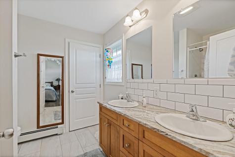 18 Hunter Drive Hermon ME 04401