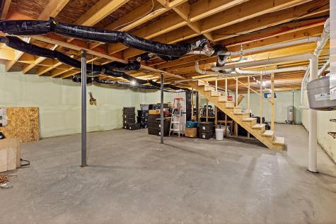 18 Hunter Drive Hermon ME 04401