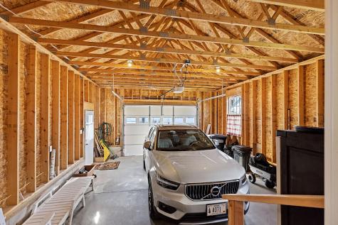 18 Hunter Drive Hermon ME 04401