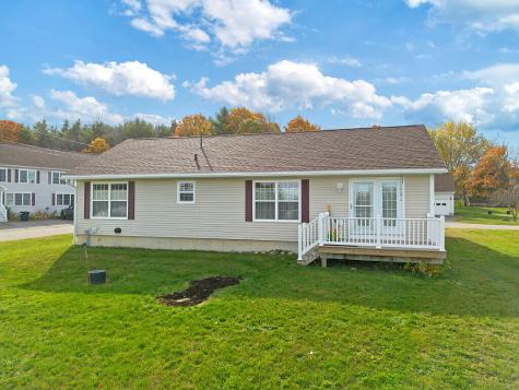 18 Hunter Drive Hermon ME 04401