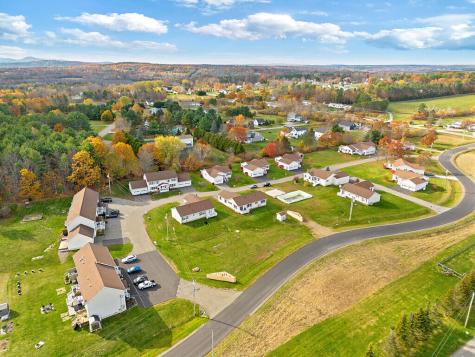 18 Hunter Drive Hermon ME 04401