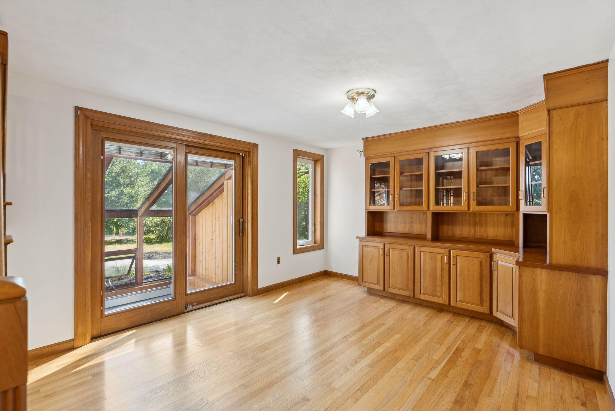 90 Ocean House Road Cape Elizabeth ME 04107