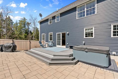 11 Crossridge Drive Windham ME 04062