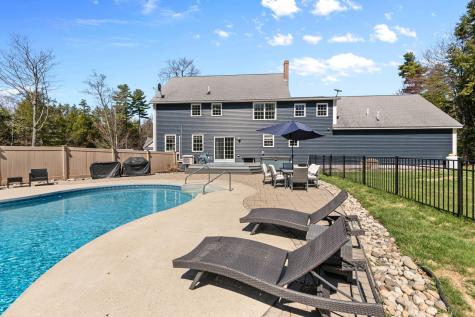 11 Crossridge Drive Windham ME 04062