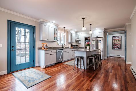 39 Aster Lane Cape Elizabeth ME 04107