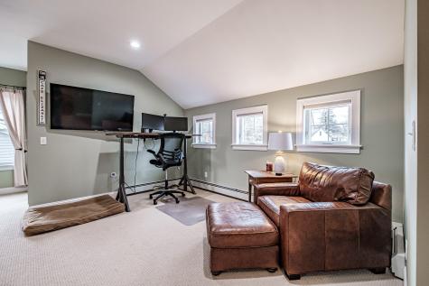 39 Aster Lane Cape Elizabeth ME 04107