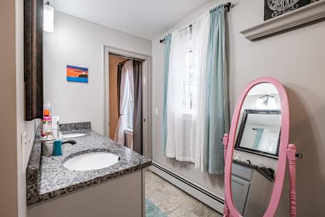 39 Aster Lane Cape Elizabeth ME 04107