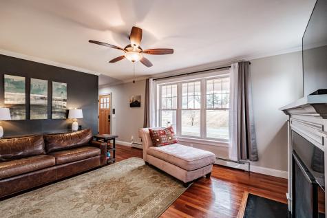 39 Aster Lane Cape Elizabeth ME 04107