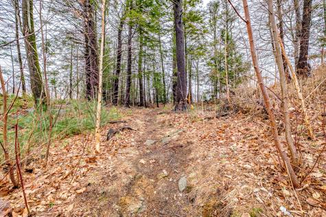 39 Aster Lane Cape Elizabeth ME 04107