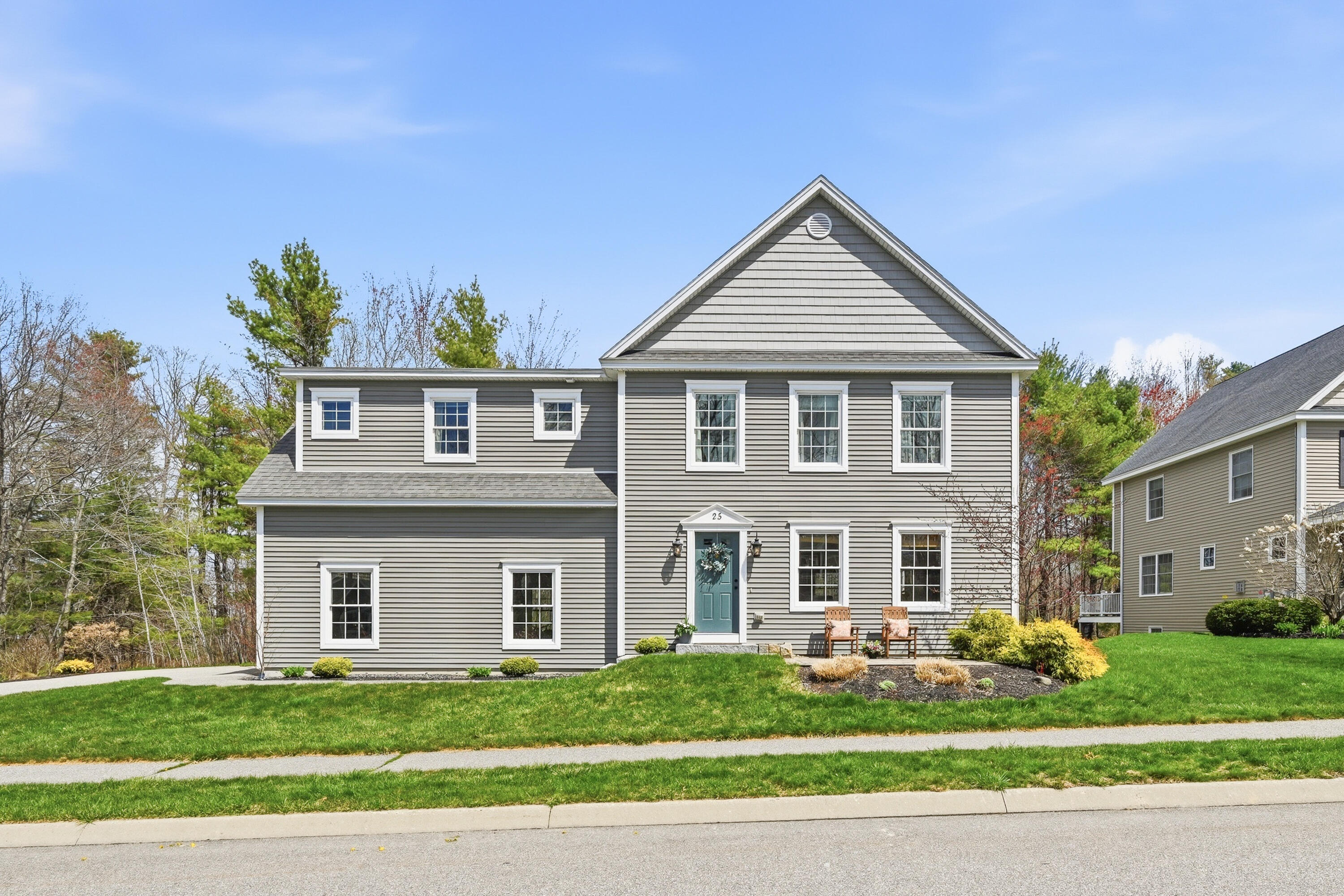 25 Owens Way Scarborough ME 04074
