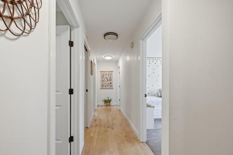 25 Owens Way Scarborough ME 04074