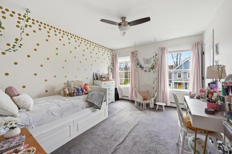 25 Owens Way Scarborough ME 04074