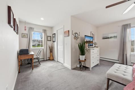 25 Owens Way Scarborough ME 04074