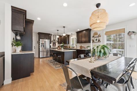 25 Owens Way Scarborough ME 04074