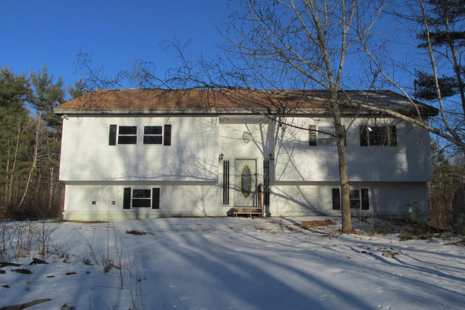 53 Barton Road Windsor, ME