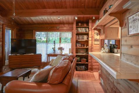 4 Fellows Farm Road S Fayette ME 04349