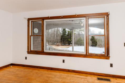 468 New Vineyard Road Farmington ME 04938