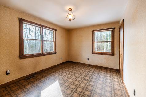 468 New Vineyard Road Farmington ME 04938