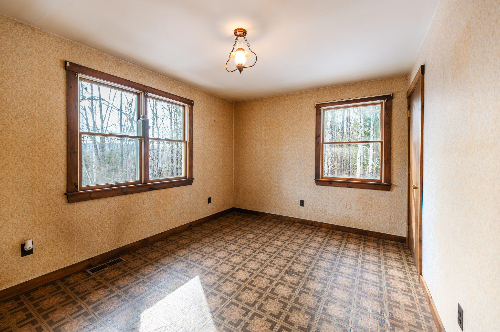468 New Vineyard Road Farmington ME 04938