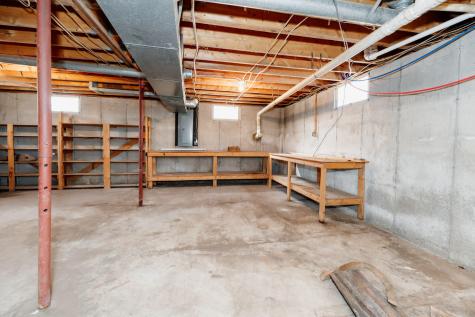 468 New Vineyard Road Farmington ME 04938