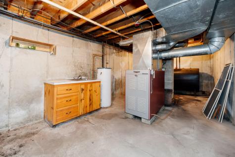 468 New Vineyard Road Farmington ME 04938