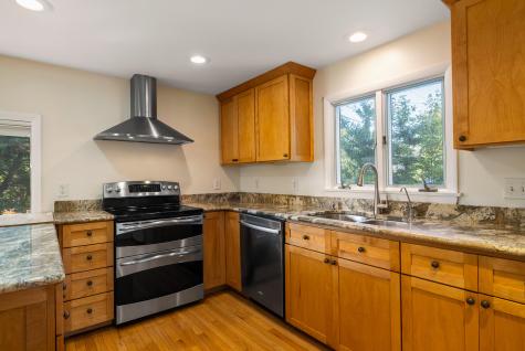 20 Mendum Avenue Kittery ME 03904