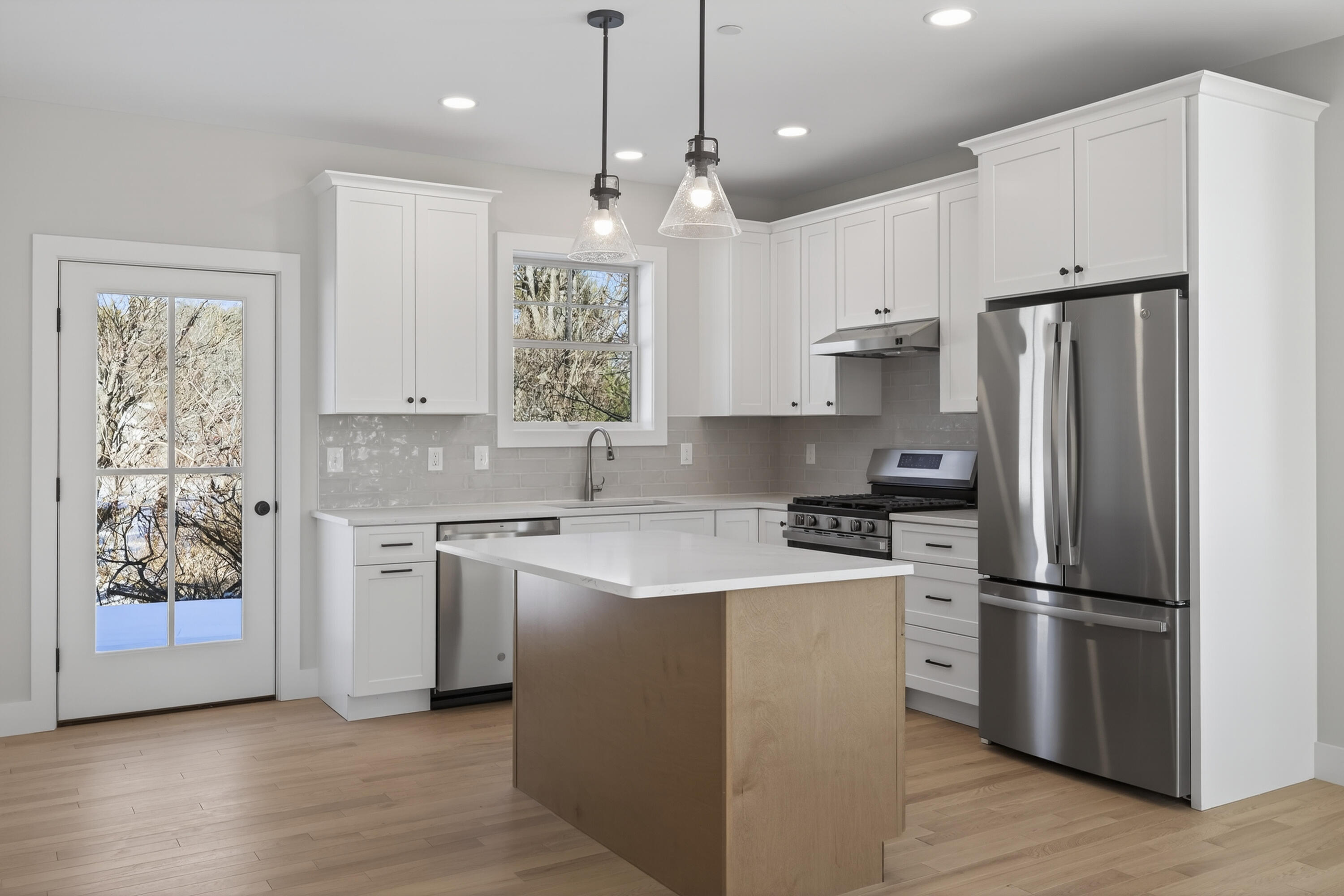 144 Owl's Nest Road Portland ME 04102