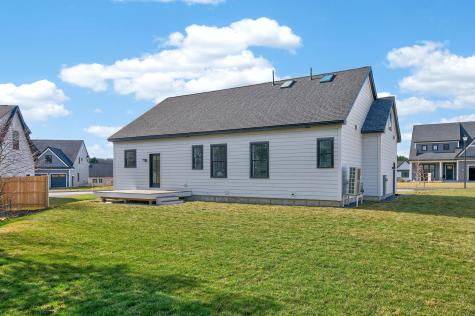 144 Owl's Nest Road Portland ME 04102