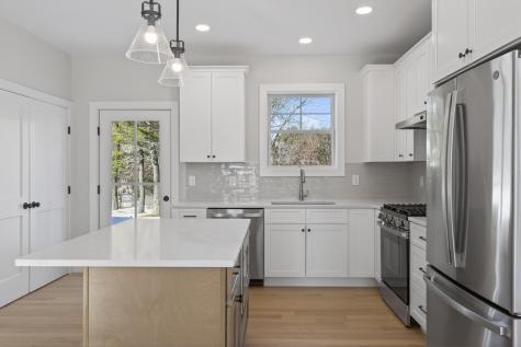 144 Owl's Nest Road Portland ME 04102