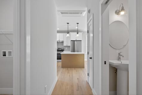 144 Owl's Nest Road Portland ME 04102