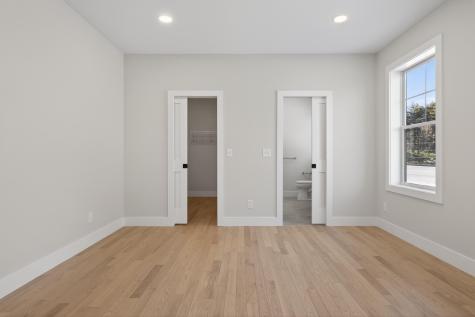 144 Owl's Nest Road Portland ME 04102