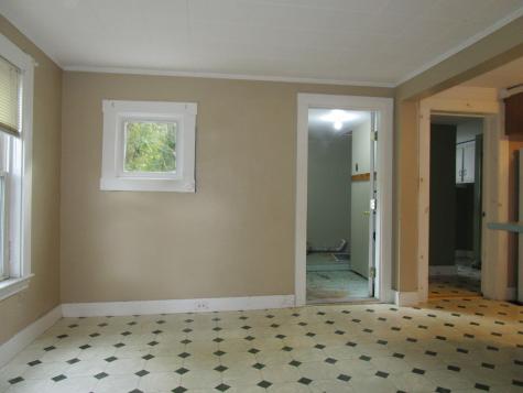 9 Elm Street Norway ME 04268