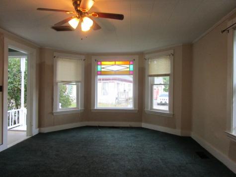 9 Elm Street Norway ME 04268