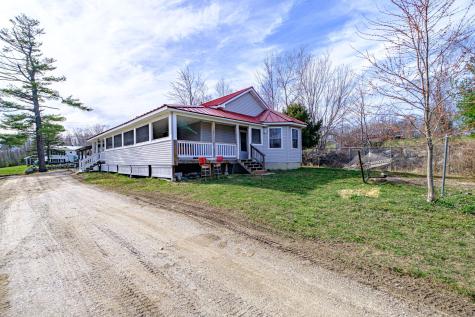293 Robinson Hill Road Oxford ME 04270