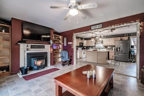 293 Robinson Hill Road Oxford ME 04270