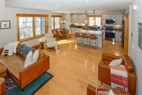 14 Riley Road Naples ME 04055