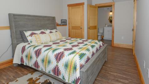 14 Riley Road Naples ME 04055