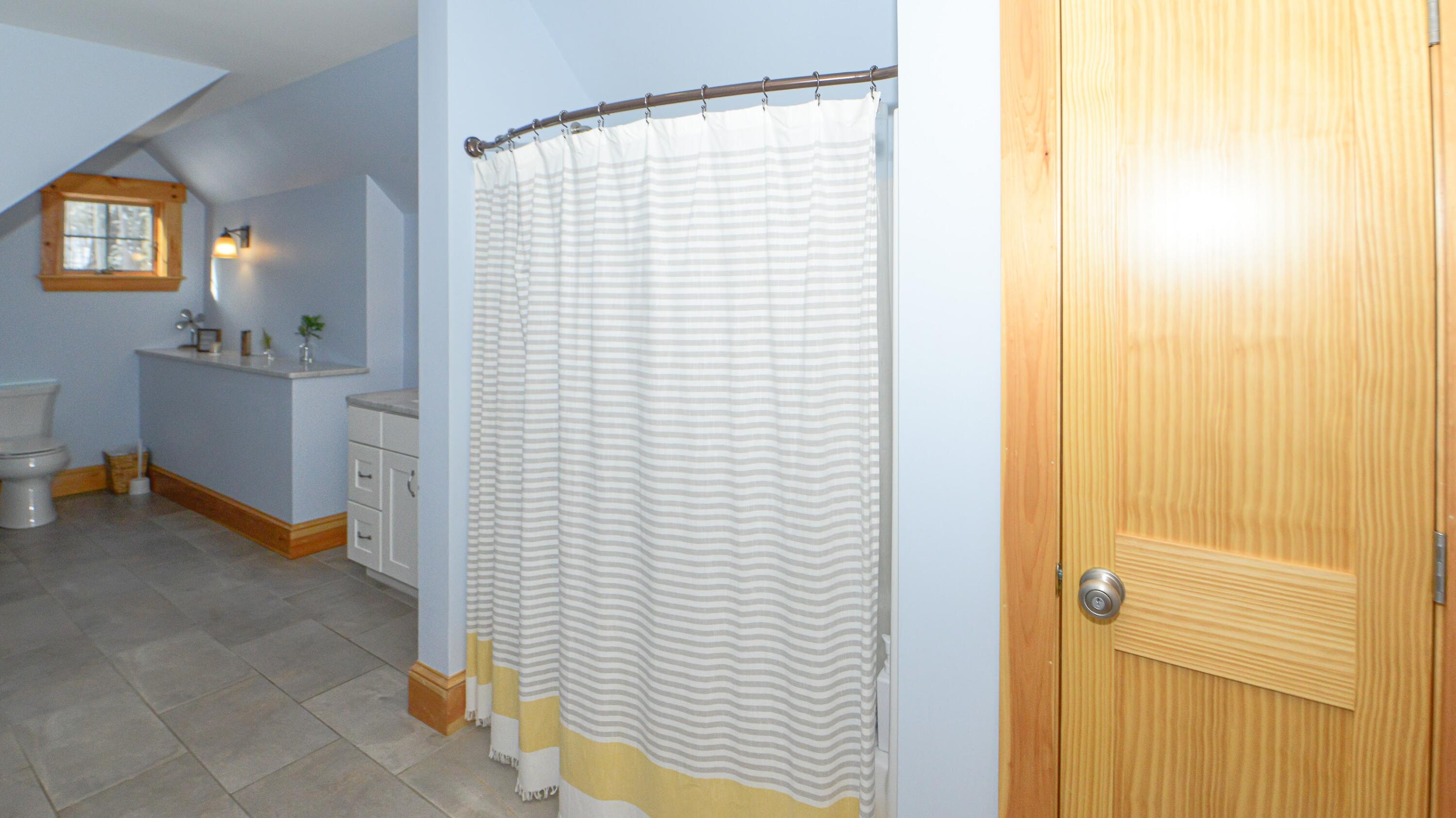 14 Riley Road Naples ME 04055