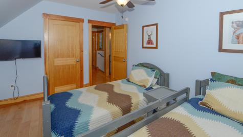 14 Riley Road Naples ME 04055