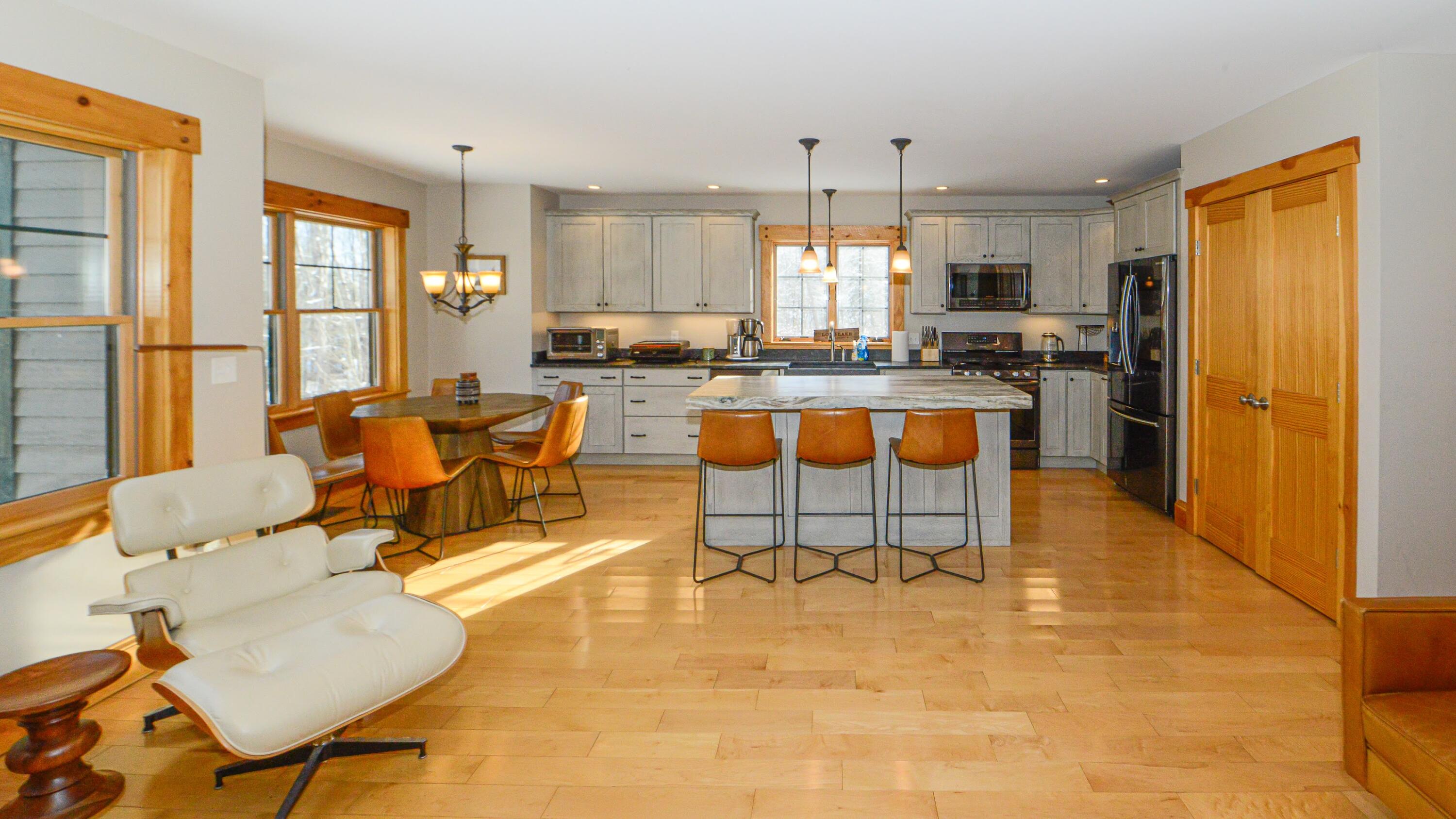 14 Riley Road Naples ME 04055