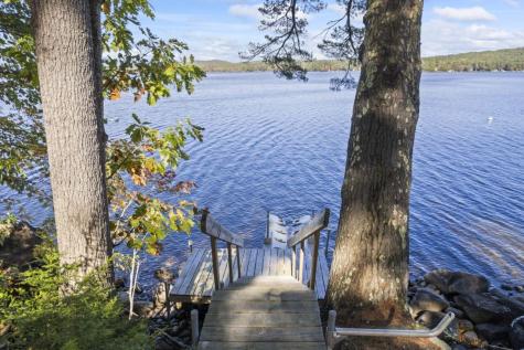 14 Riley Road Naples ME 04055